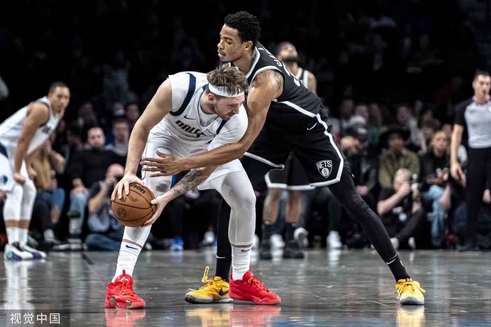 舞台充满了 舞台充满了